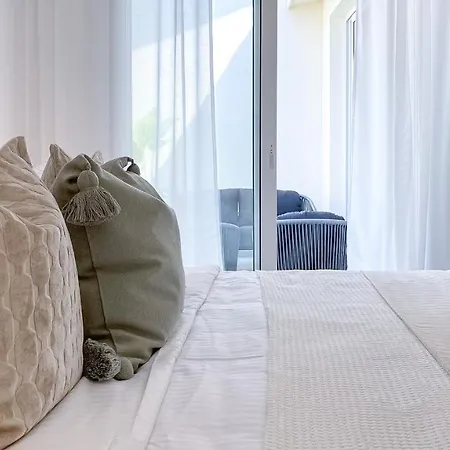 Appartement Phaedrus Living Limnaria Luxury Flat Vine 121