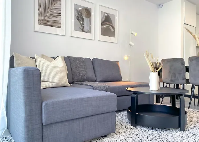 Phaedrus Living Limnaria Luxury Flat Vine 121 * Paphos